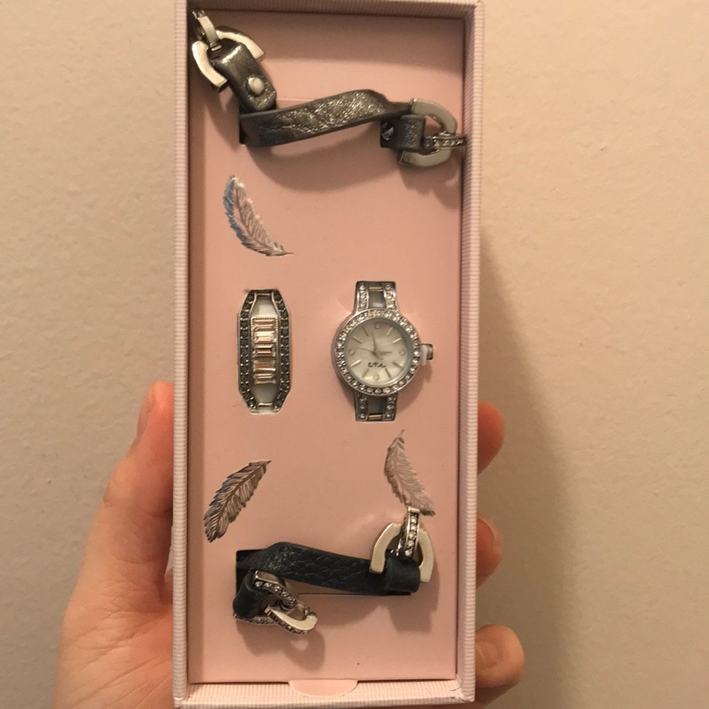 Watch set